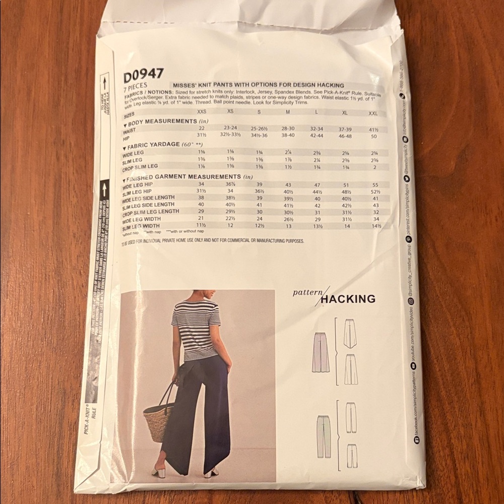 Simplicity Pattern Kit - Pants - Picture 3 of 3